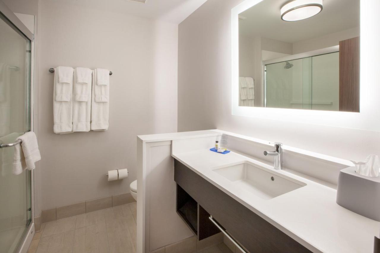 Holiday Inn Express Doral Miami By Ihg Extérieur photo